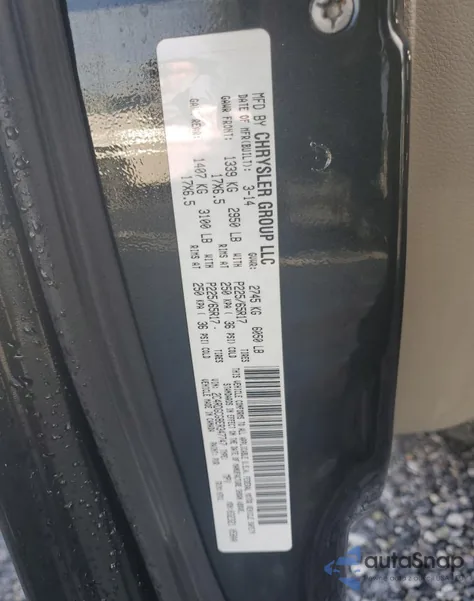 2014 Dodge Grand Caravan Sxt z USA, uszkodzony, nr VIN 2C4RDGCG8ER347747